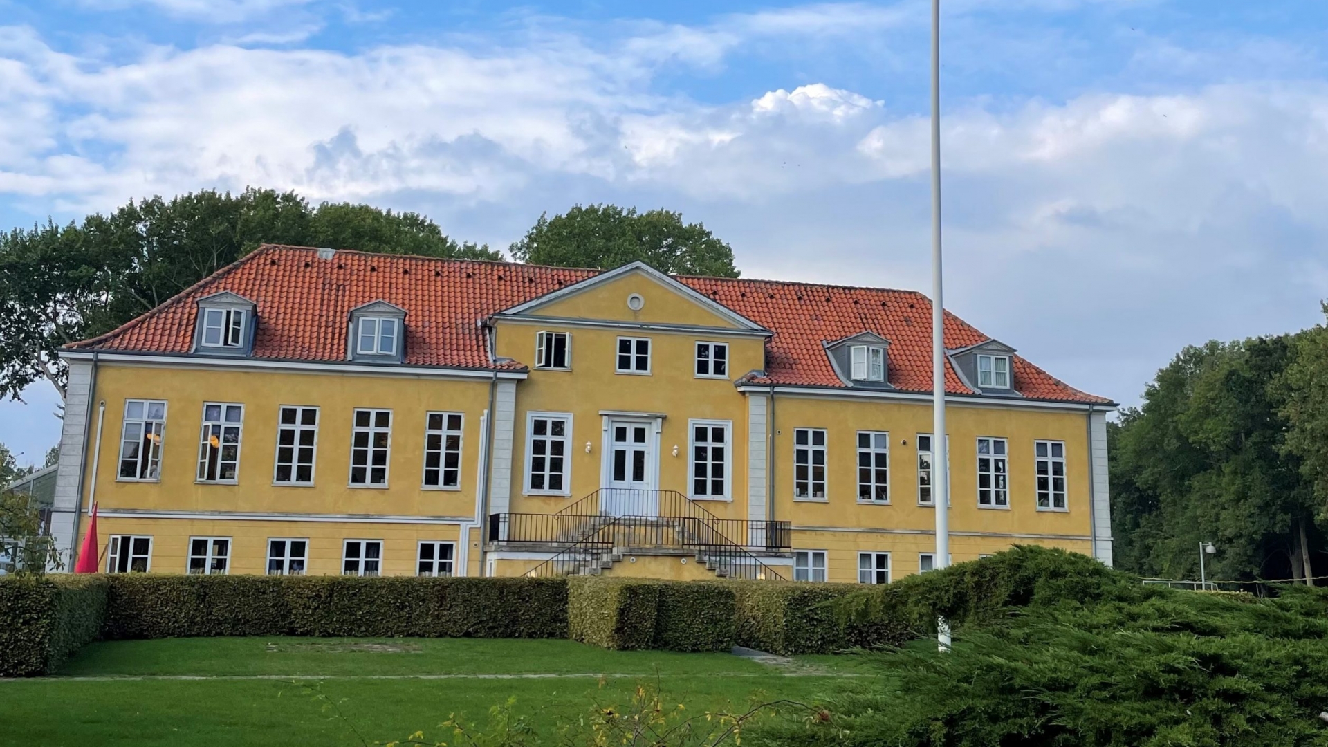 Bindernæs Efterskole & Fri Fagskole